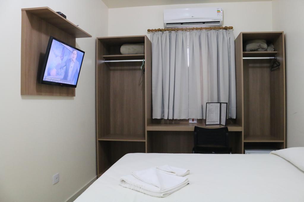Hotel Pousada Vale Do Sol Em Pompeia Экстерьер фото