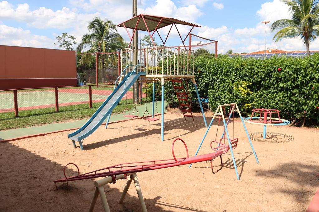 Hotel Pousada Vale Do Sol Em Pompeia Экстерьер фото